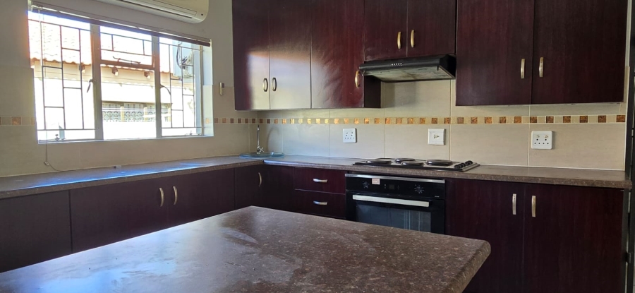 2 Bedroom Property for Sale in Flamwood North West